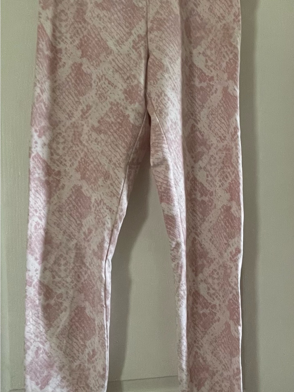 VS yoga pants